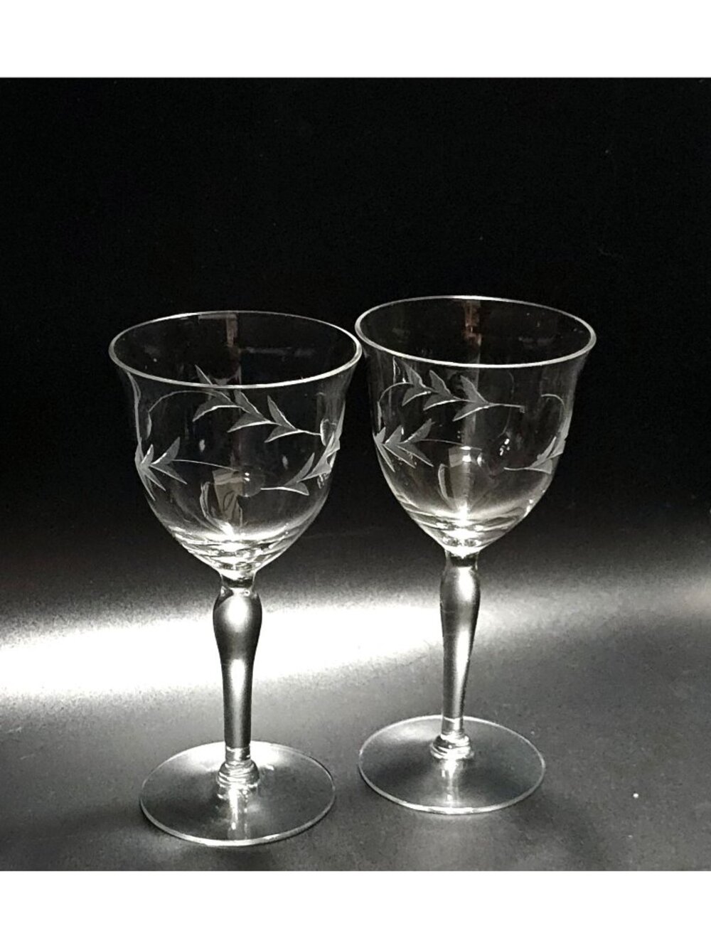 2 Vintage Etched Glass Wine Goblets 6.5" Floral Design Elegant Tableware